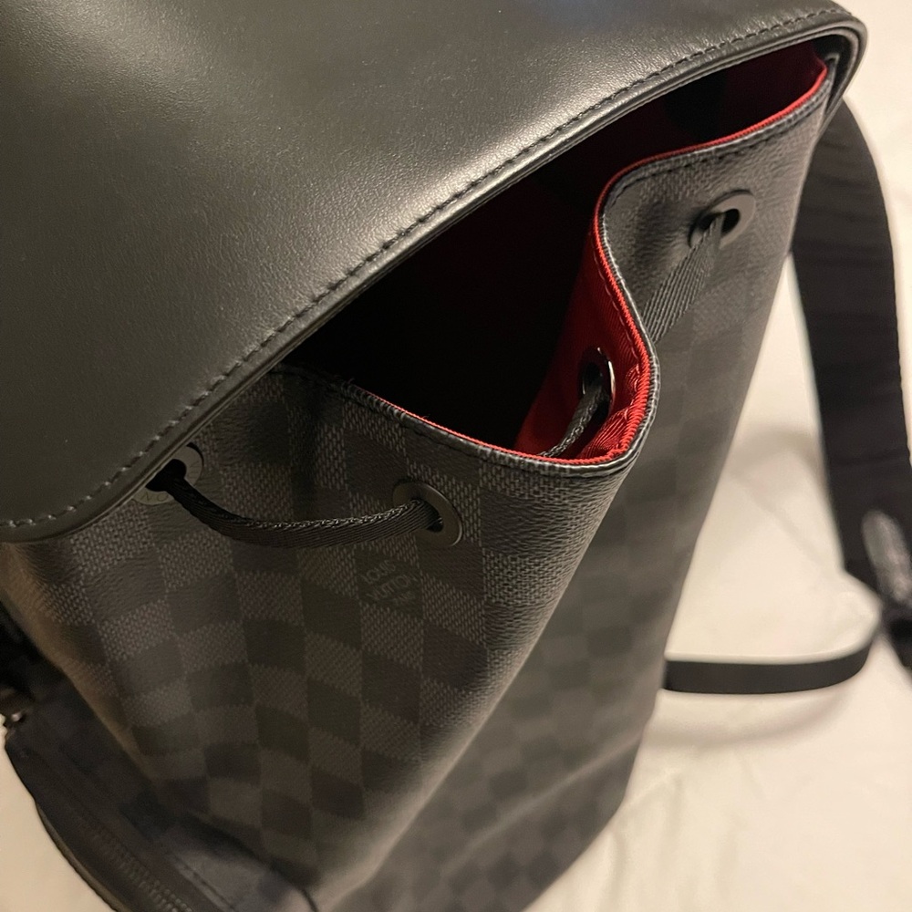 Louis Vuitton Utility Backpack - Picture 5 of 8